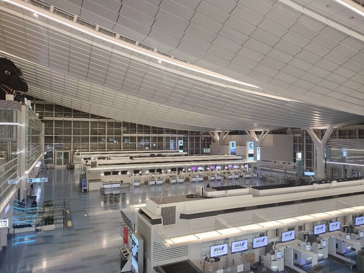 成田・羽田空港で夜を明かす！賢い空港泊コツ教えます ホテル代高騰、成田空港・羽田空港の深夜の寒暖等を教えます！ イメージ6