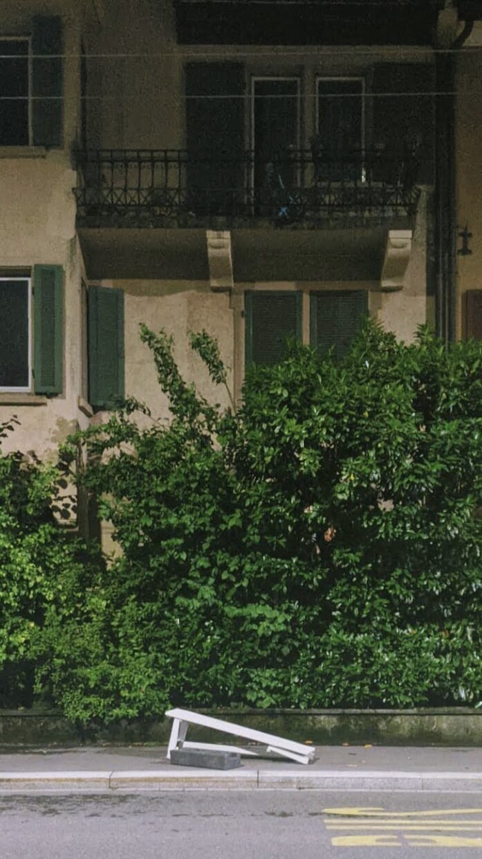 街中でおしゃれな写真、撮れます 余白、構図、登場人物が写真にストーリーを与えてくれます。 イメージ9