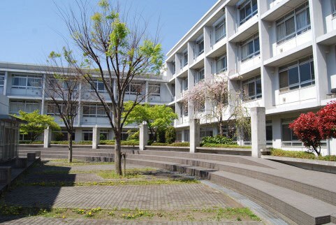 現役高校生が高校選び手伝います 偏差値70の高校に通う高校生が悩む学校選び サポートします！ イメージ1