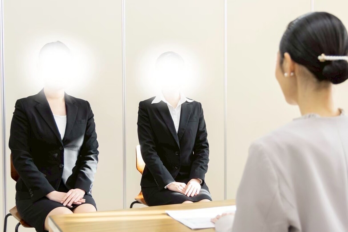 CAで心理カウンセラーがCA受験に寄り添います 10年鬱を乗り越えCAに｜現役CAが面接対策します イメージ2