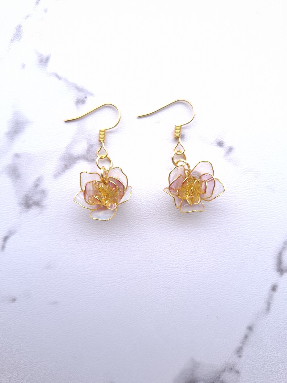 イメージアクセサリーなど作ります 推しイメージなど小物で表現します イメージ1