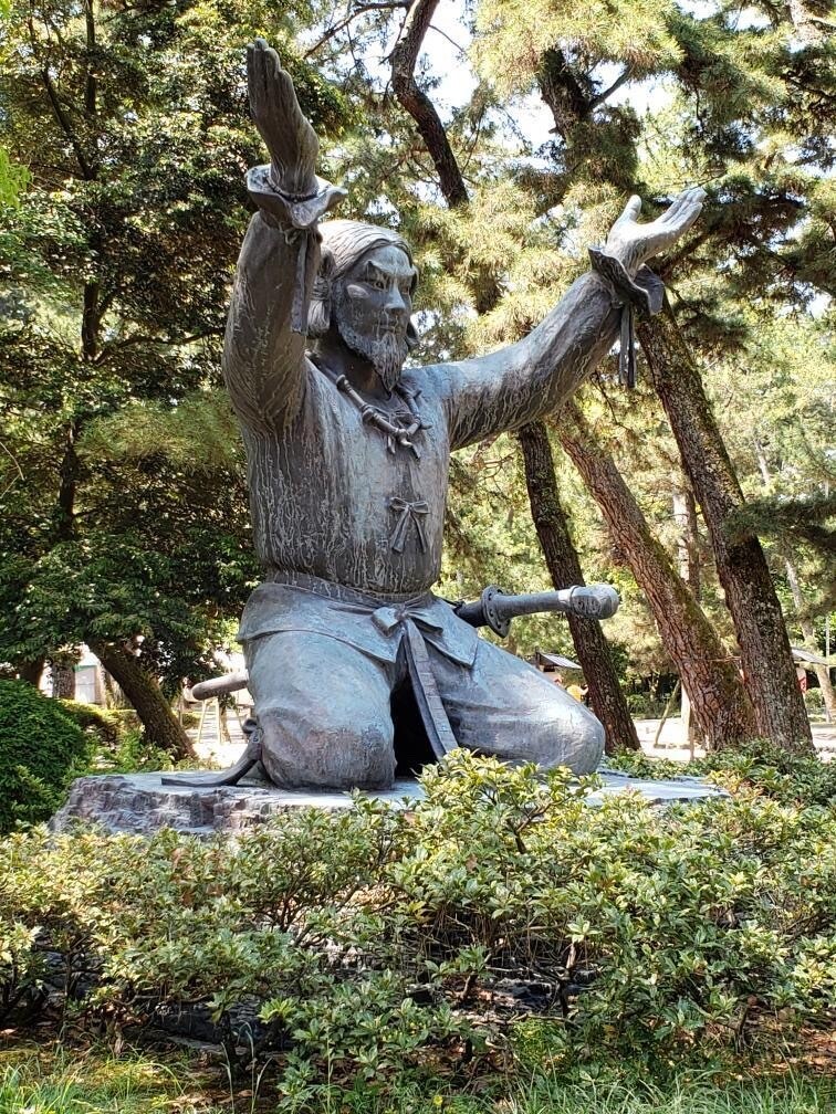 霊感霊視によるお悩み解決お手伝い致します 復縁、不倫、複雑恋愛、お仕事等何でもどうぞ早期解決しましょう イメージ3