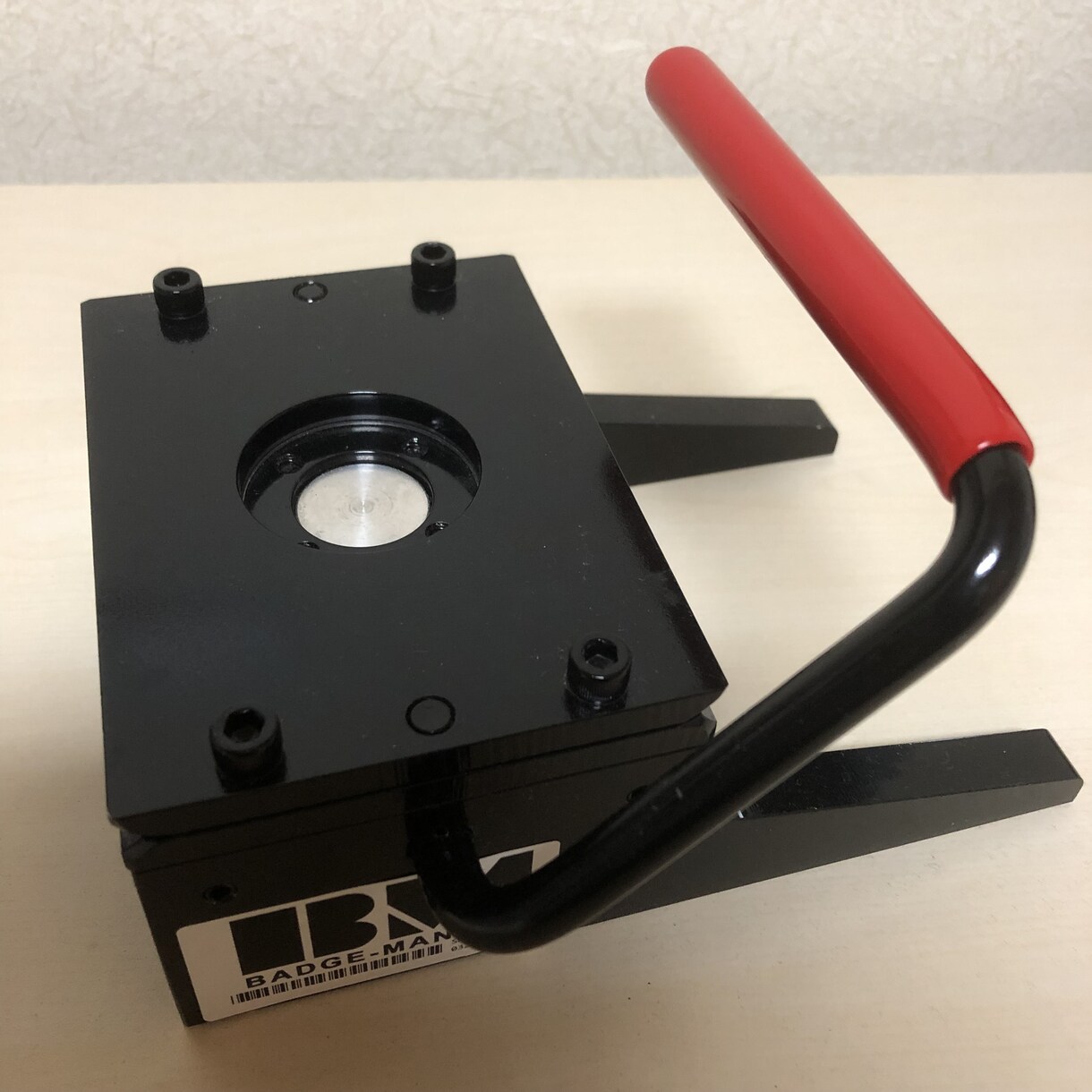 オリジナル缶バッチ製作致します グッズ、ノベルティにオリジナル感を出してみませんか？ イメージ2