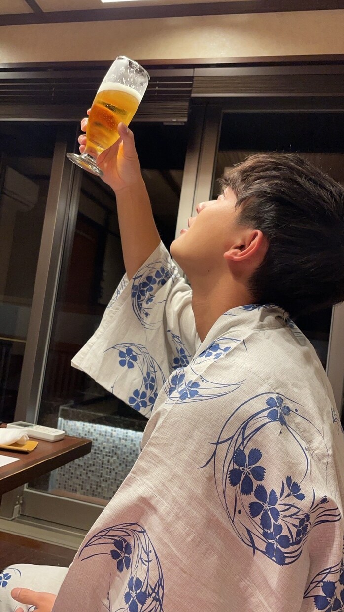 夜暇しているあなたと、電話越しに一緒に飲みます 恋愛話、やらかし、面白体験なんでも経験済 イメージ2