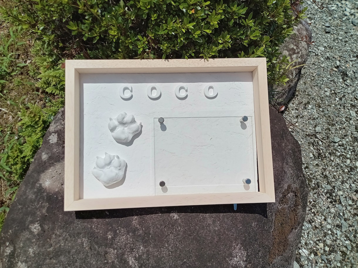 お子様やペットの手型をオーダーメイド作品にします 赤ちゃんやペットの手型をいつまでも残せます。 イメージ4