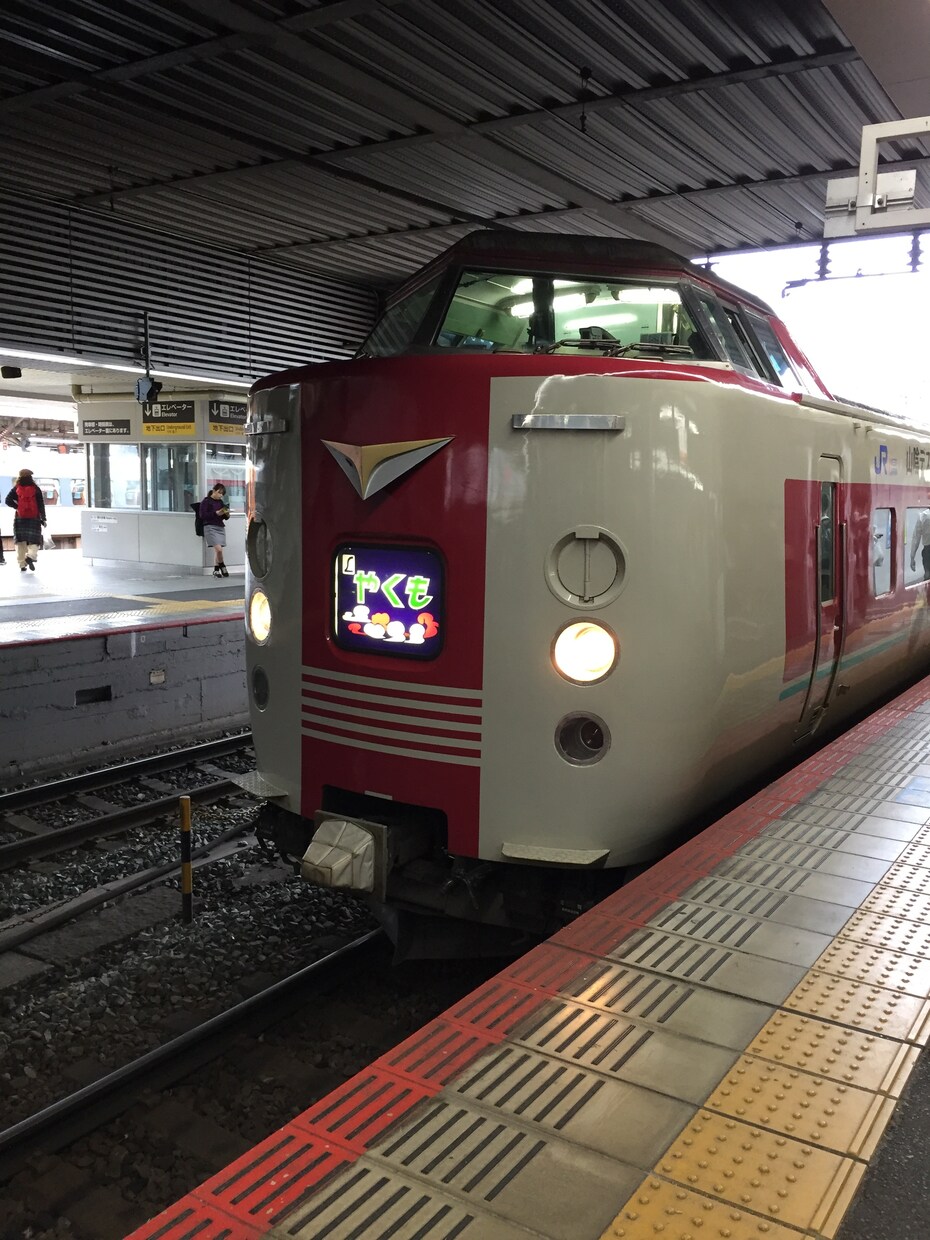 どのような話も聞かせていただきます あなたが楽しいとわたしも楽しい、あなたが辛いとわたしも辛い。 イメージ1