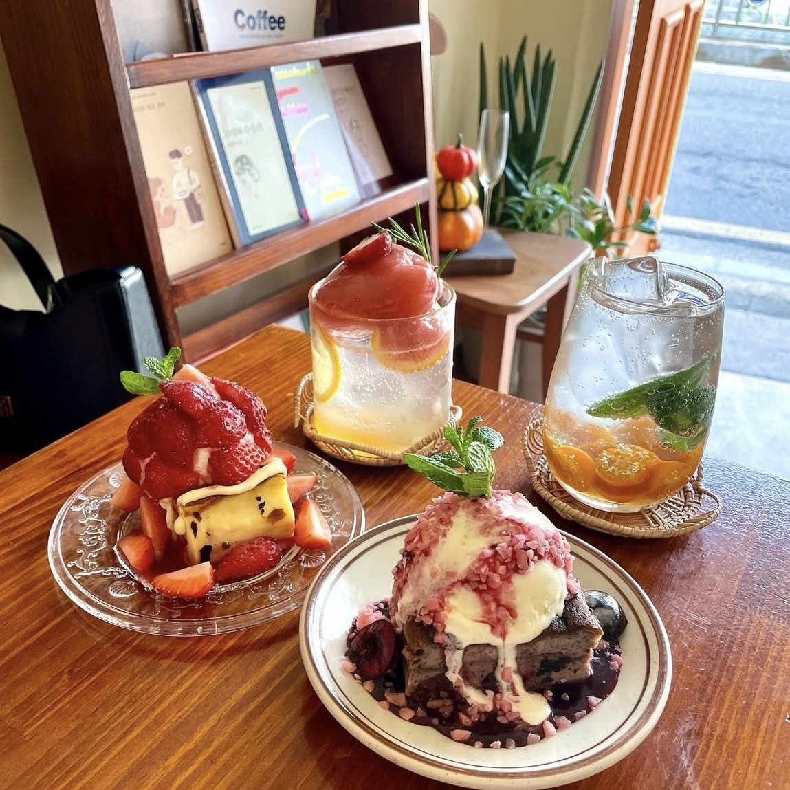 韓国在住者がカフェ・ご飯屋さんを紹介します 韓国カフェ200件以上訪問した日本人がご提案！ イメージ4