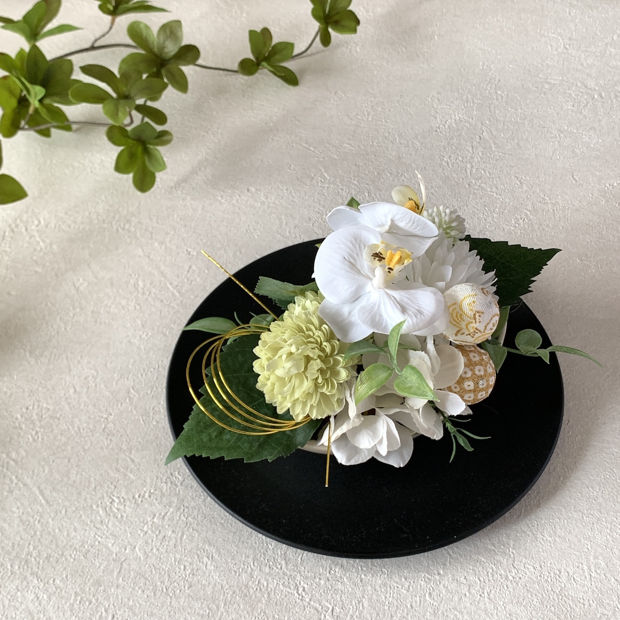 造花のフラワーアレンジメントを製作します 店舗やサロン用のフラワーアレンジメントをオーダーメイドで イメージ2