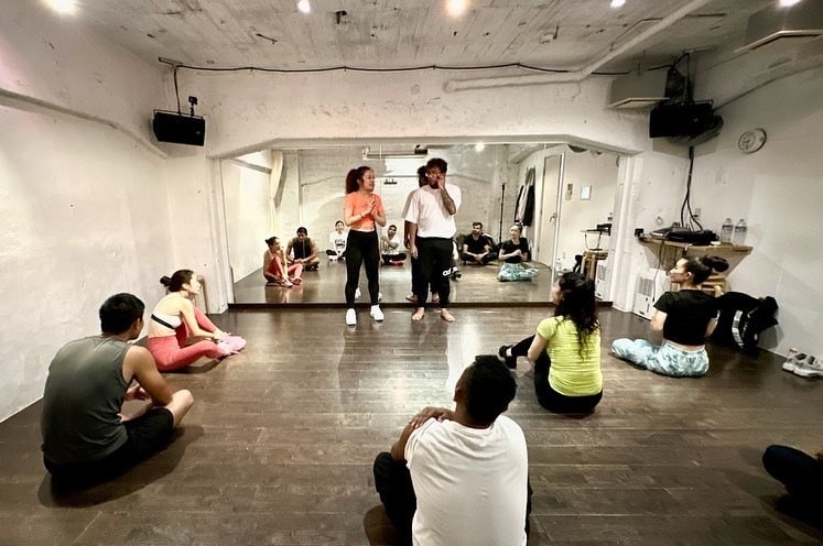 初心者OK ボリウッドダンス個人レッスンします インド映画のボリウッドダンス踊りませんか？楽しく気分転換♪ イメージ2