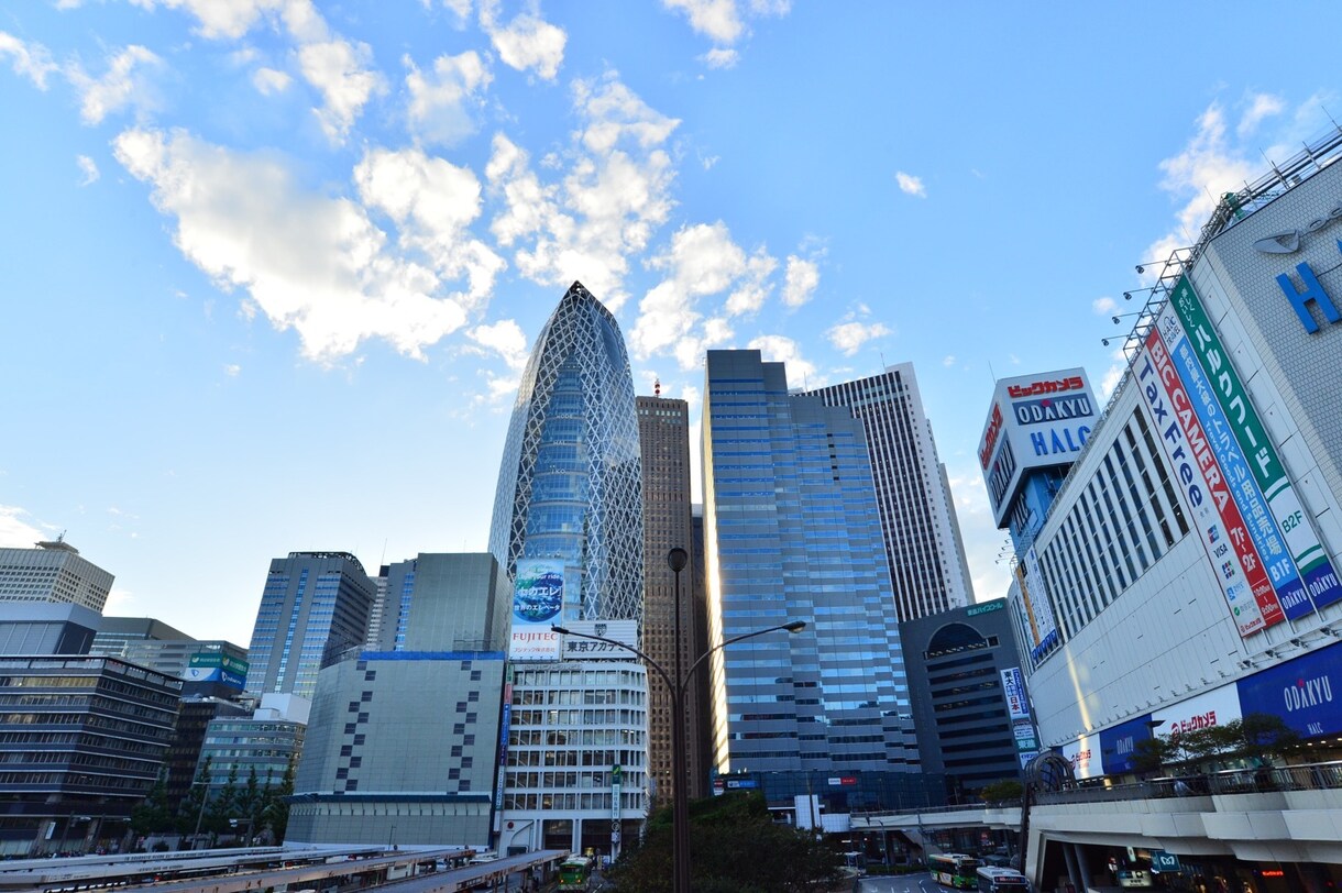 新宿の写真を撮りに行きます 新宿の風景や街並みをデジタル一眼レフで撮影しに行きます。 イメージ3