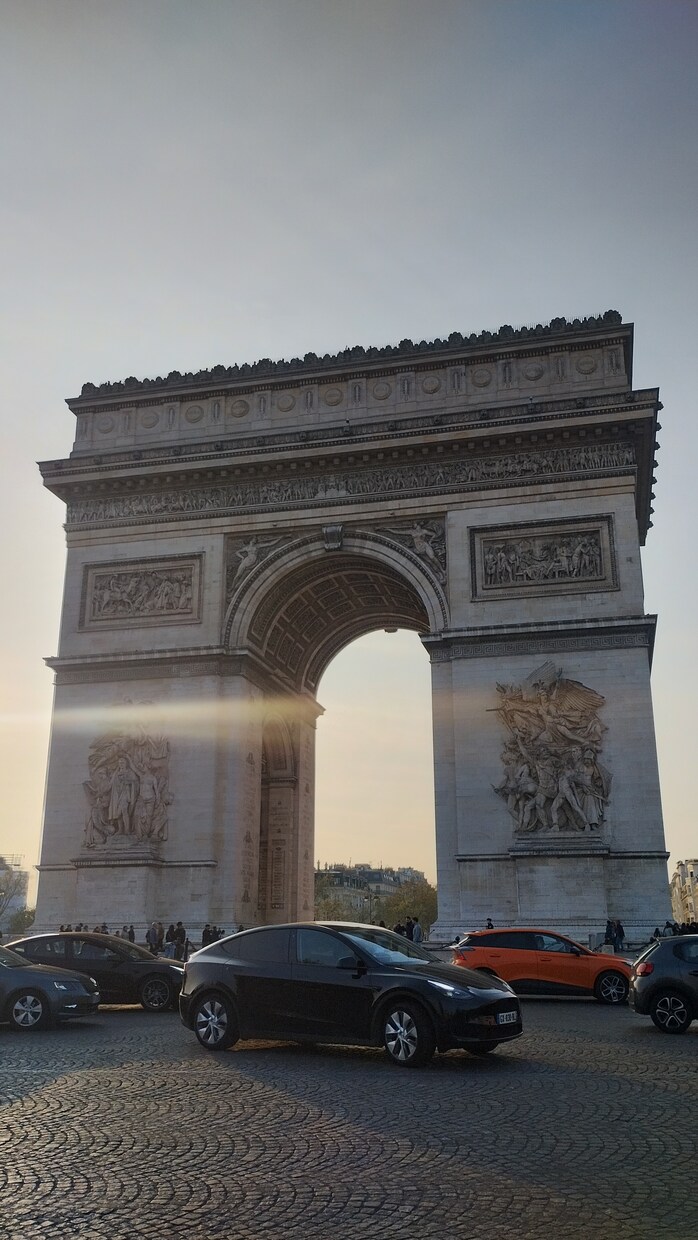 パリ生活・フランス語学習について相談にのります パリ滞在経験での節約方法、フランス語学習についてお話します。 イメージ3