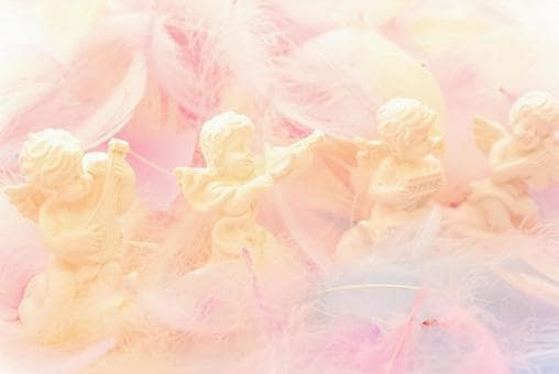 気軽にお話してください☆カードもお引きします 落ち着いた雰囲気でどんなお話でもお聞きします♪ イメージ1