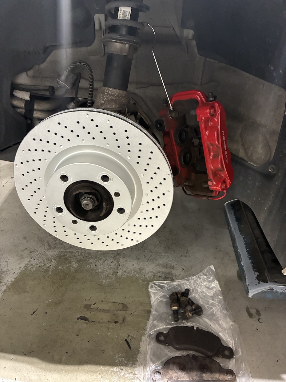 自動車のご相談を承ります 自動車関連の取付等のご相談承ります。 イメージ1