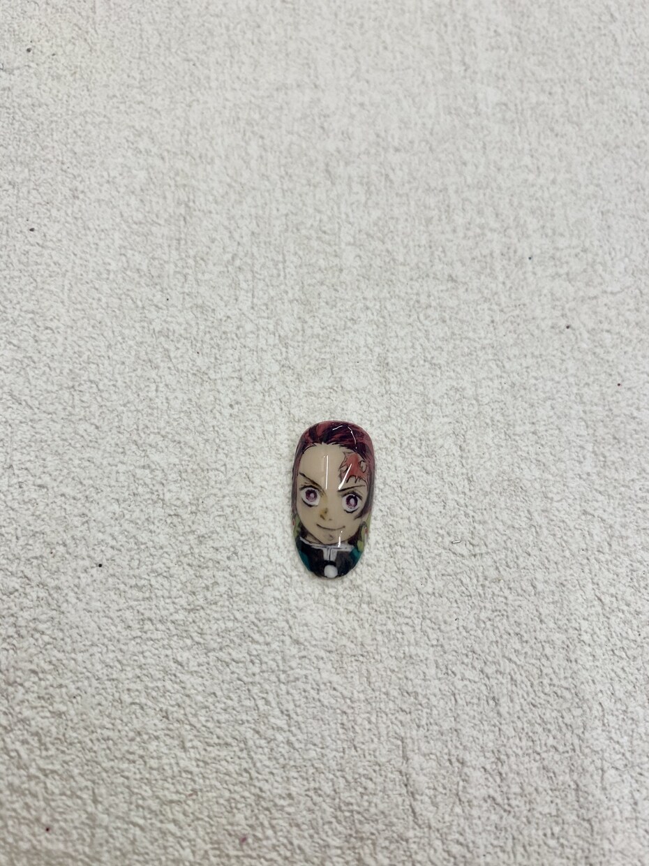 ネイル初心者向けにネイルのコツをお教えします 初心者様向けにネイルに関する質問に答えて行きたいと思います イメージ2