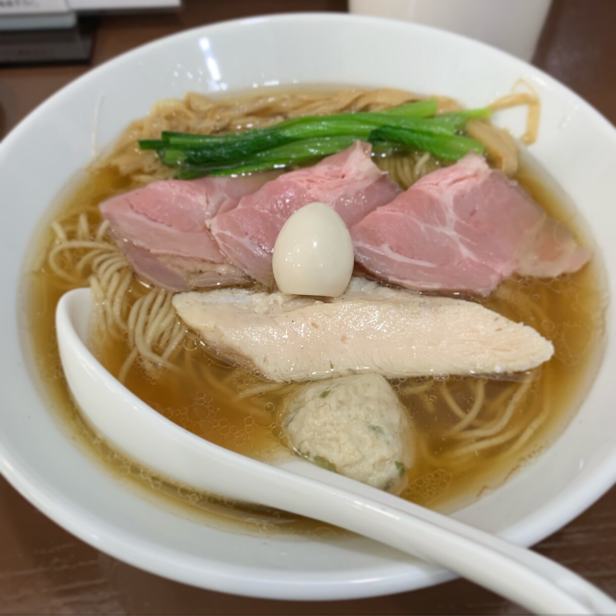 ご希望エリアの貴方好みのラーメン店をご紹介します ・人気店に限らず、貴方に合った一杯をフィッティングします！ イメージ3