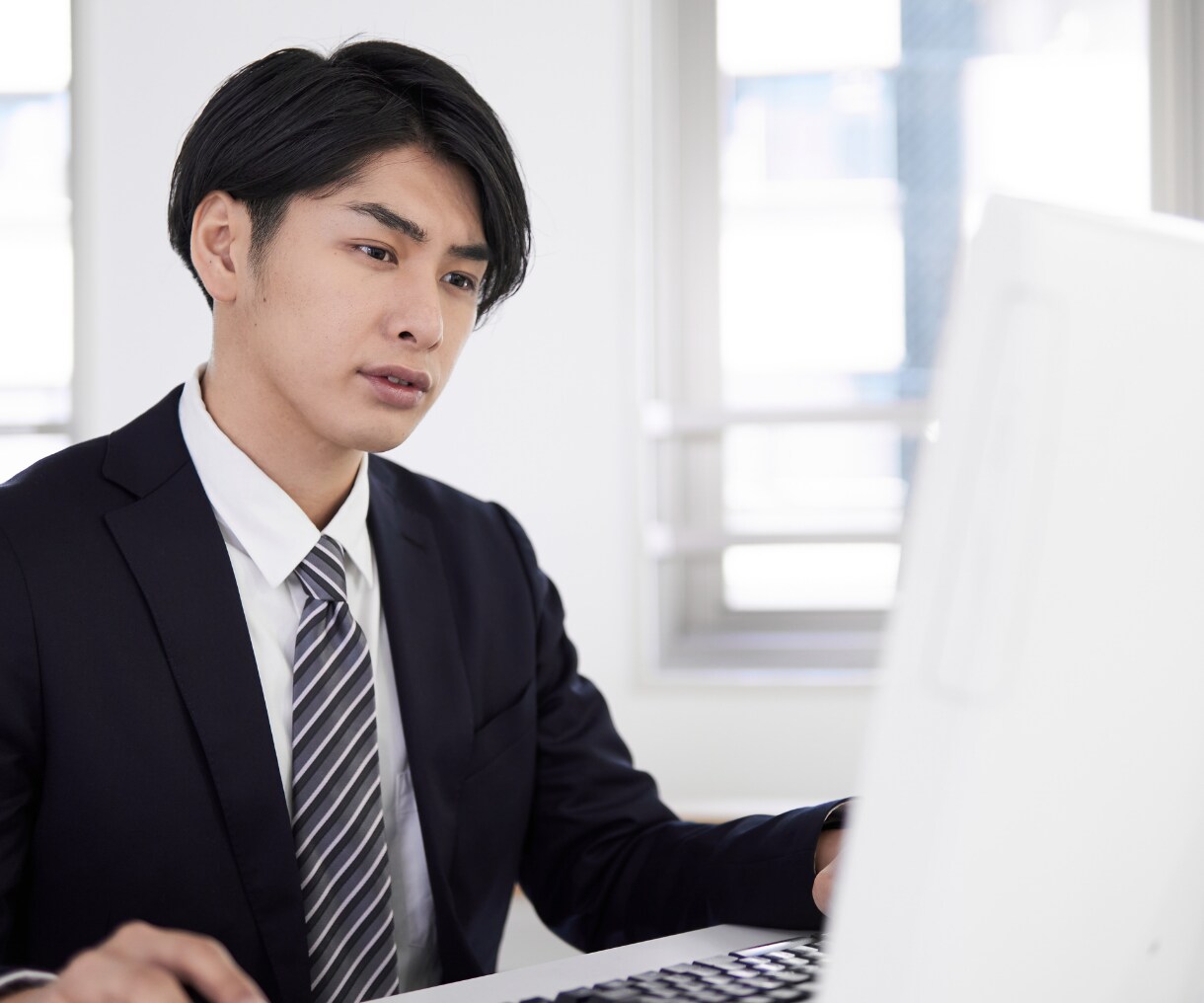 好きな彼にもっと近づける方法を教えます 告白せずに距離を近づけるノンダメージ戦法 イメージ6