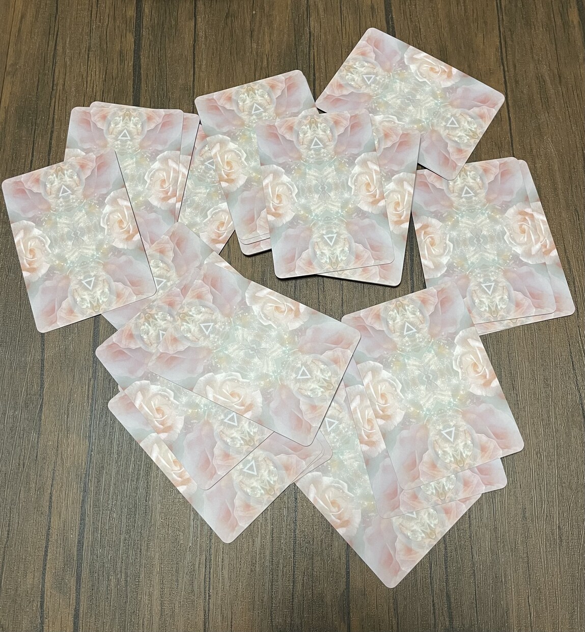 今のあなたに必要なメッセージをリーディングします オラクルカードから美しく優しいメッセージにホッとして下さい。 イメージ2