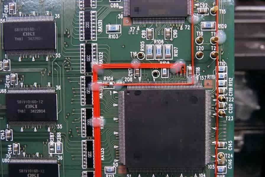 電子基板の量産の手修正、試作基板の手修正します DIP部品、SOP表面実装部品交換、ハンダ付け、修理 イメージ3