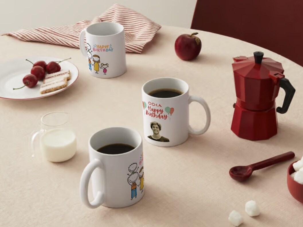 誕生日や記念日にオリジナルマグカップ作成致します 写真入りはもちろんデザインは自由です! イメージ3