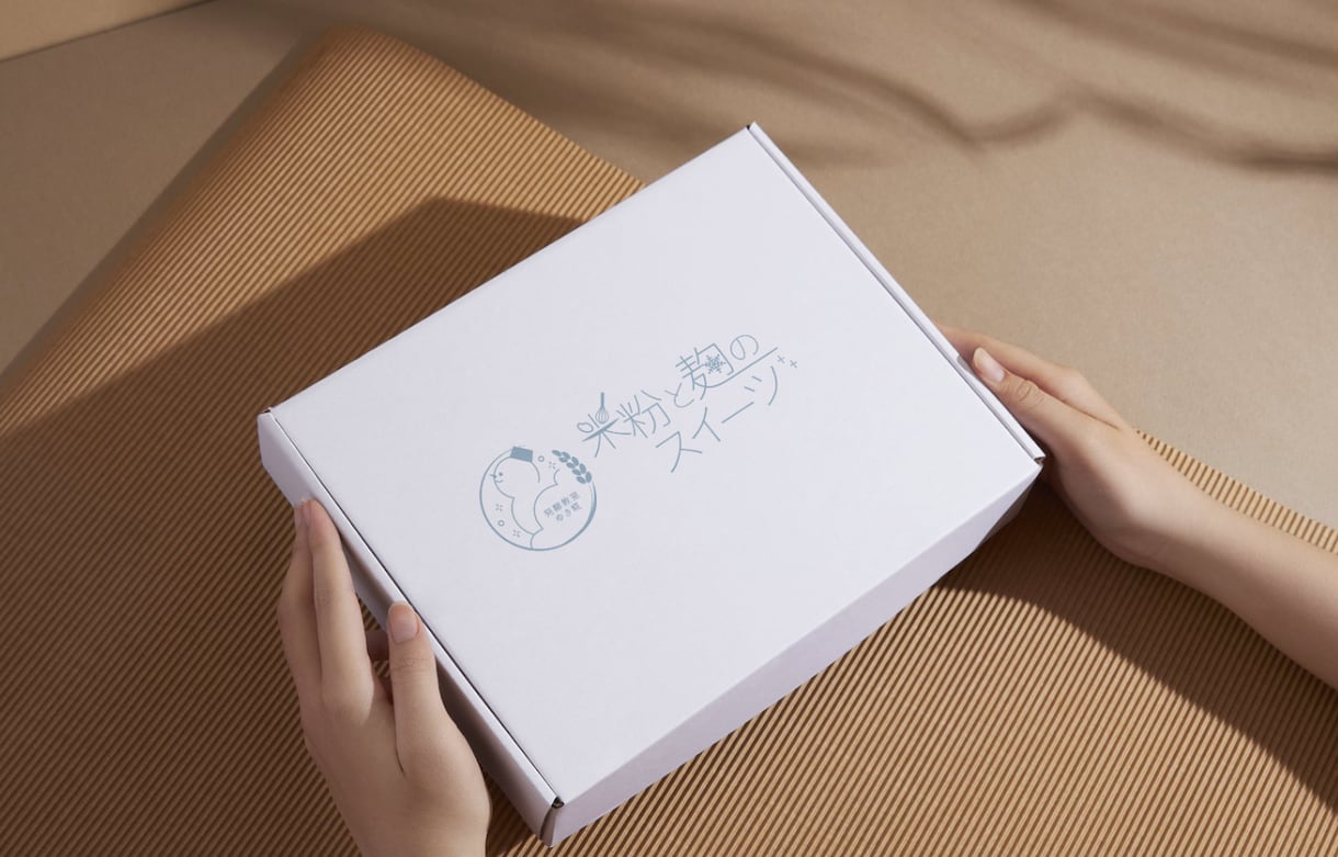 水彩、モノクロ、カラー3パターンのロゴ作製します 思いつく限り！修正回数指定なし！そのまま名刺デザインも可⋆ イメージ3