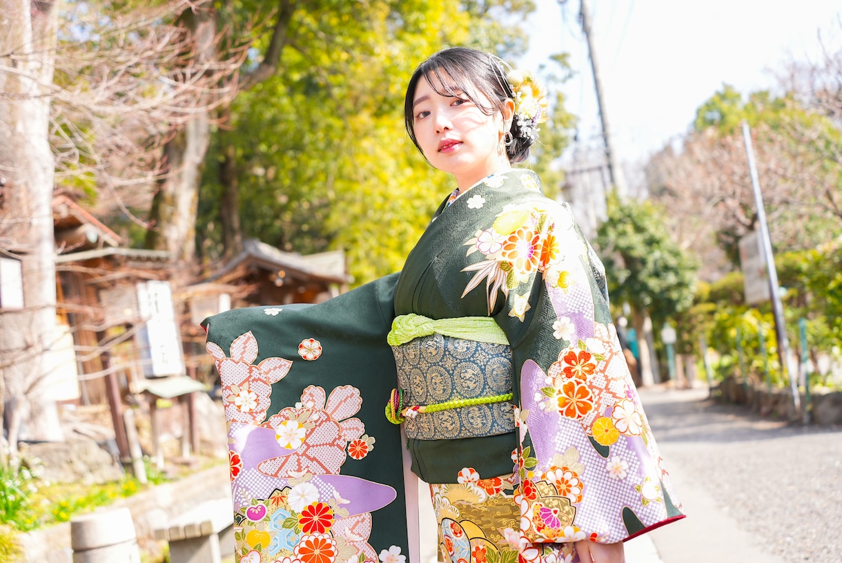 成人の振り袖姿を、写真に残します 「あなたが輝く瞬間を、最高の一枚に」 イメージ2