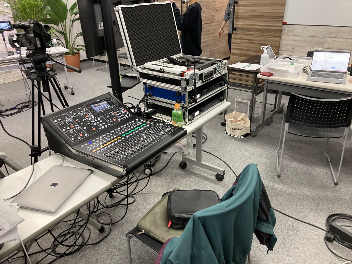 イベントの音響を出張サポートします イベントの音響、どこに頼めばいいかわからない方へ。 イメージ6