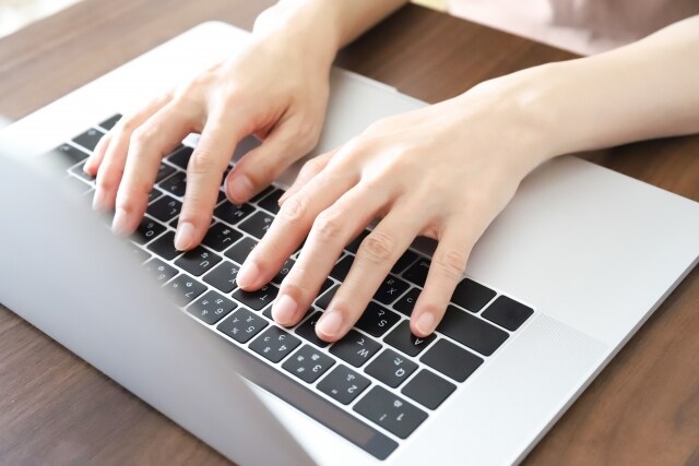 1文字0.3円〜　SEOのプロが記事作成をします 5記事からOK！スピード感持って対応します イメージ1
