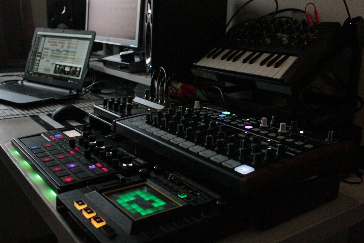 コスパ最強！耳コピ職人が楽曲のコード譜を作成します この曲弾きたいのに…コードが分からない！そんな時に イメージ3