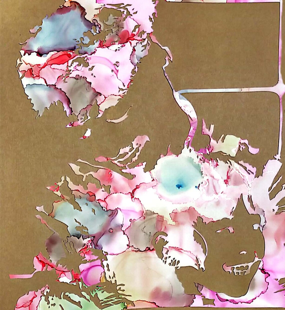 切り絵で似顔絵を作ります アルコールインクアートと切り絵のコラボ！ イメージ3