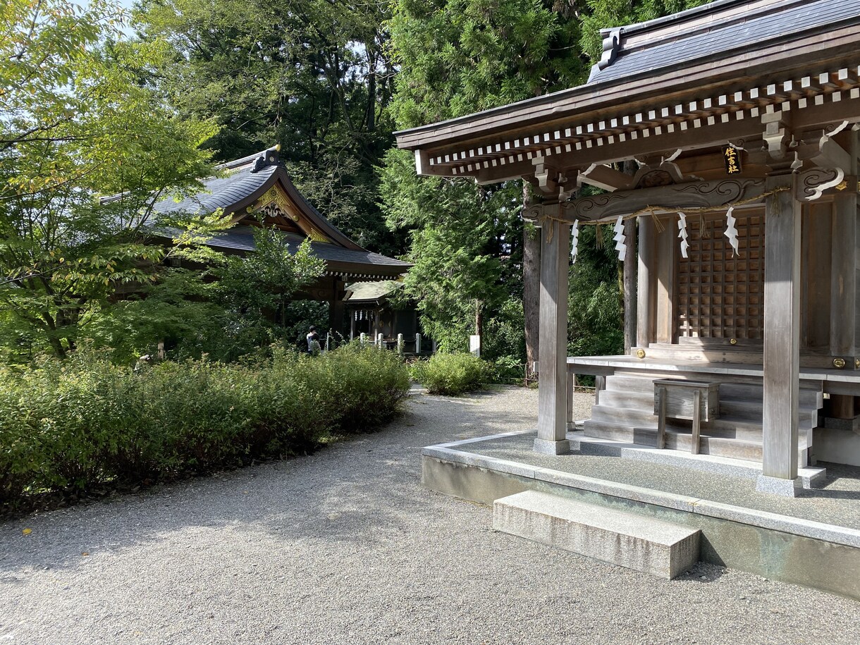 あなたの魂にも相談して、メッセージをお届けします 魂からの想いも聴いて判断したい、決断したいあなたへ。 イメージ3