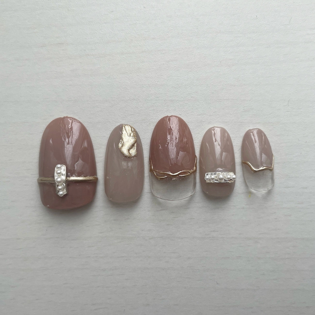 大人かわいいネイルチップを作ります あなたの可愛いを教えて⋆⸜♡⸝‍⋆全力で形にさせて頂きます！ イメージ3