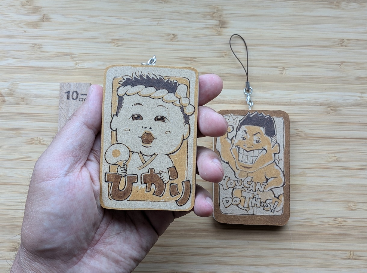 アナタの似顔絵★木ーホルダーにします 自分用、プチお祝い、プチプレゼントにピッタリです！ イメージ6