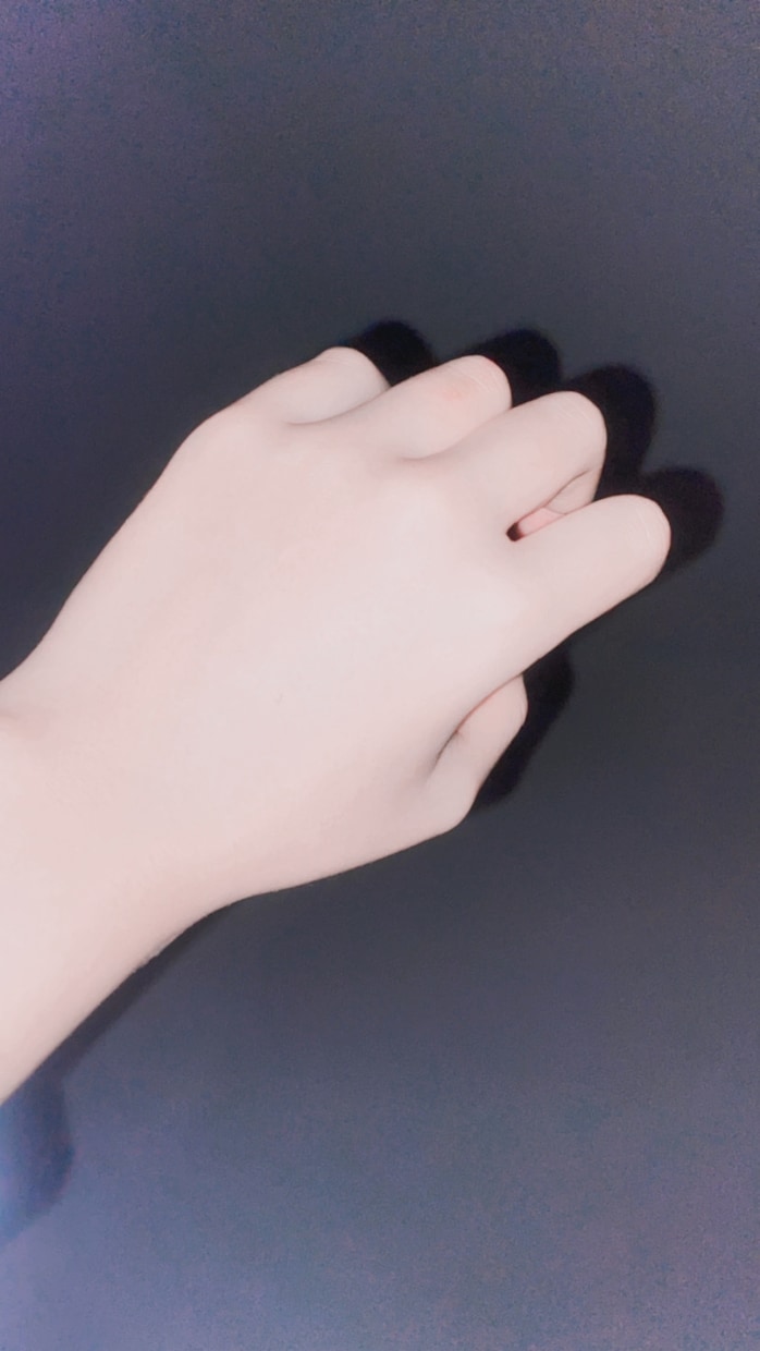 愚痴から悩みまでなんでも聞きます 少しでも皆さんと分かち合えたらいいです！ イメージ1