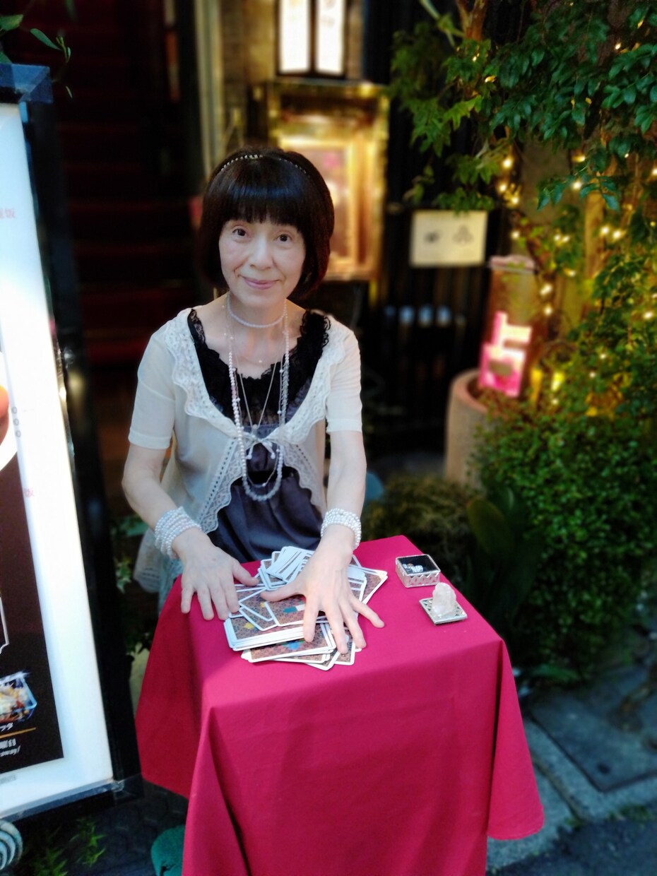 霊能者アーマ水乃女神霊感占いで優しく癒し開運します ♡愛と救いと勇気をあなたにプレゼント♡御話お聴きして開運☆ イメージ5
