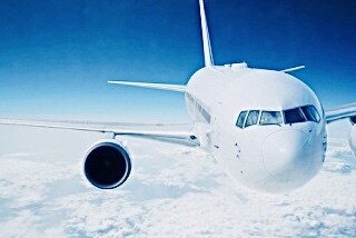 キャビンアテンダントの応募書類を添削します 航空業界輩出250名の元キャビンが万全サポートします。 イメージ1