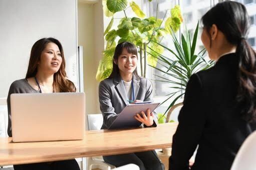 現役採用担当があなたの就活を全面サポートします 業界研究、会社研究、自己分析、ES添削などアドバイス イメージ1