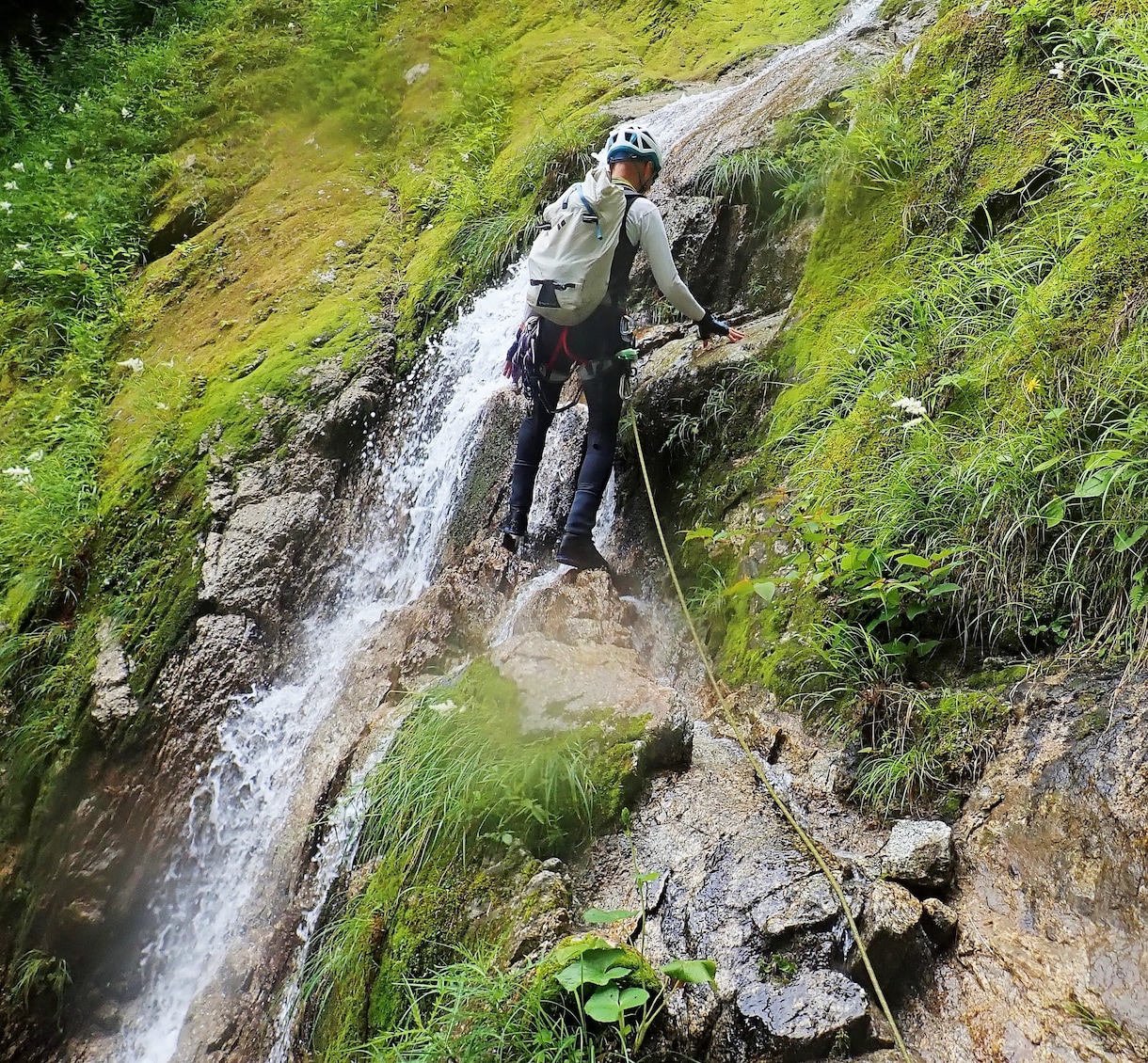 山登り登山のあらゆる疑問に、ガイドがお答えします 趣味ではない、プロ目線からの回答です。 イメージ2