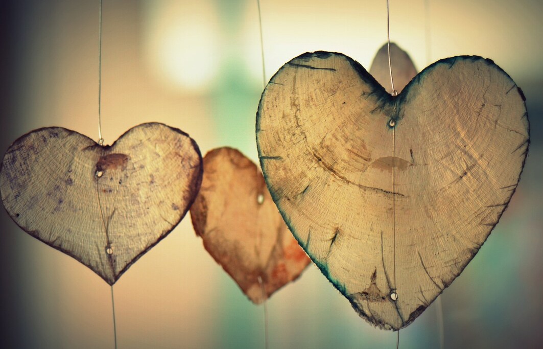 恋愛特化 鑑定♡恋愛を霊感霊視タロットで占います 彼の気持ち／片思い／不倫／復縁／年の差／W不倫どれを占う？ イメージ3