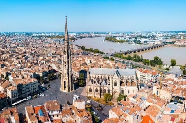 フランス語を教えます 初級からある程度の上級内容まで対応できます。 イメージ1