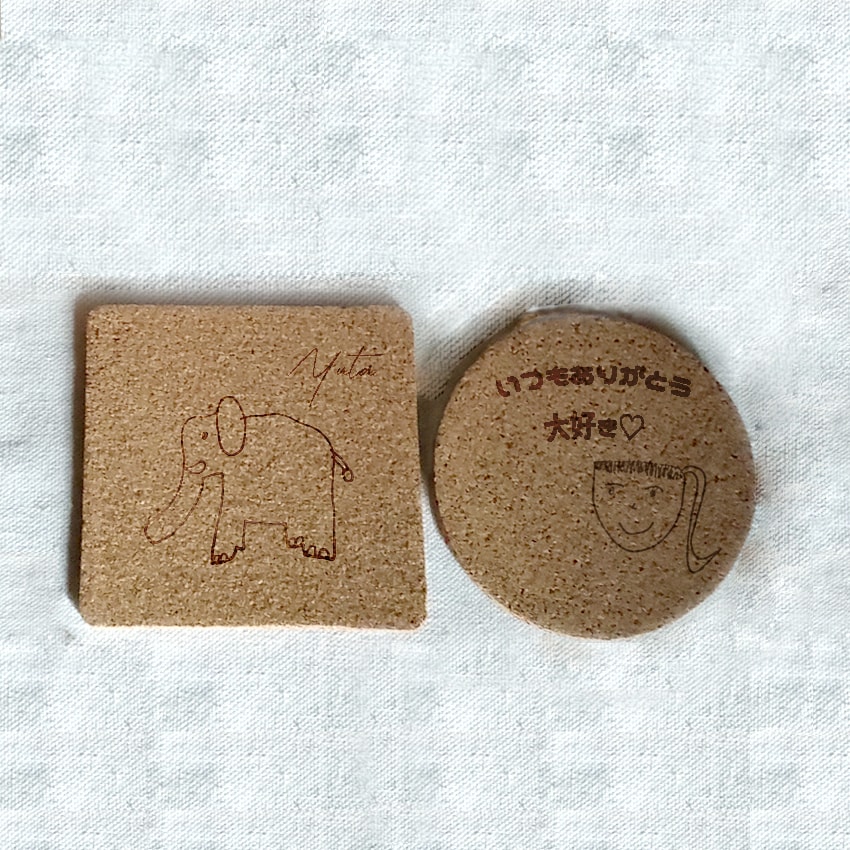 コルクコースターにオリジナルの彫刻いたします イベント、パーティー、店舗用、記念品、ノベルティにいかが イメージ3