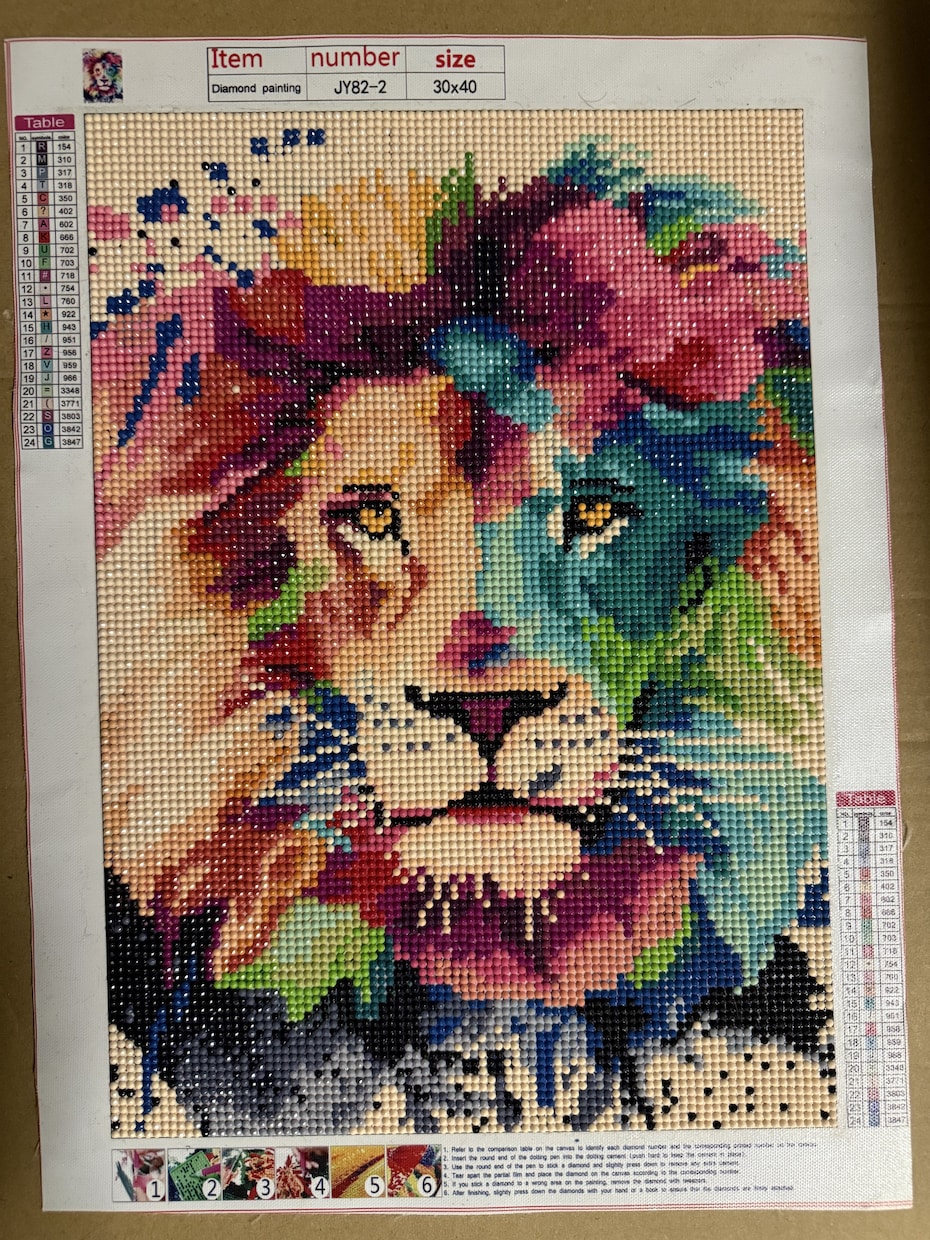 ダイアモンドアートを綺麗に丁寧に代行します ダイアモンドアートの作る過程が大好きです。 イメージ1