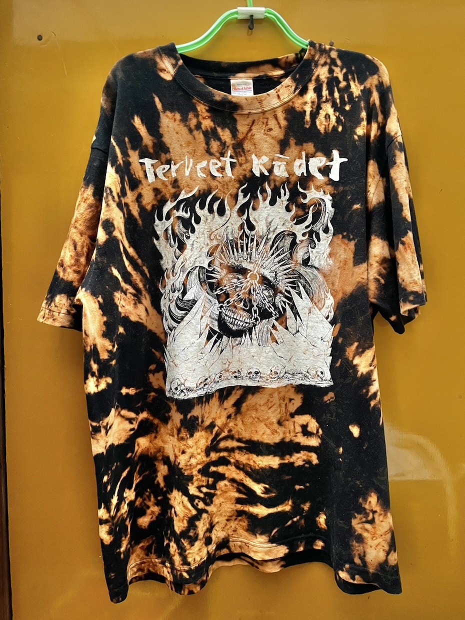 お手持ちのTシャツ/バッグを錆染めします 錆びた釘やねじを使用したインダストリアルな染色 イメージ8