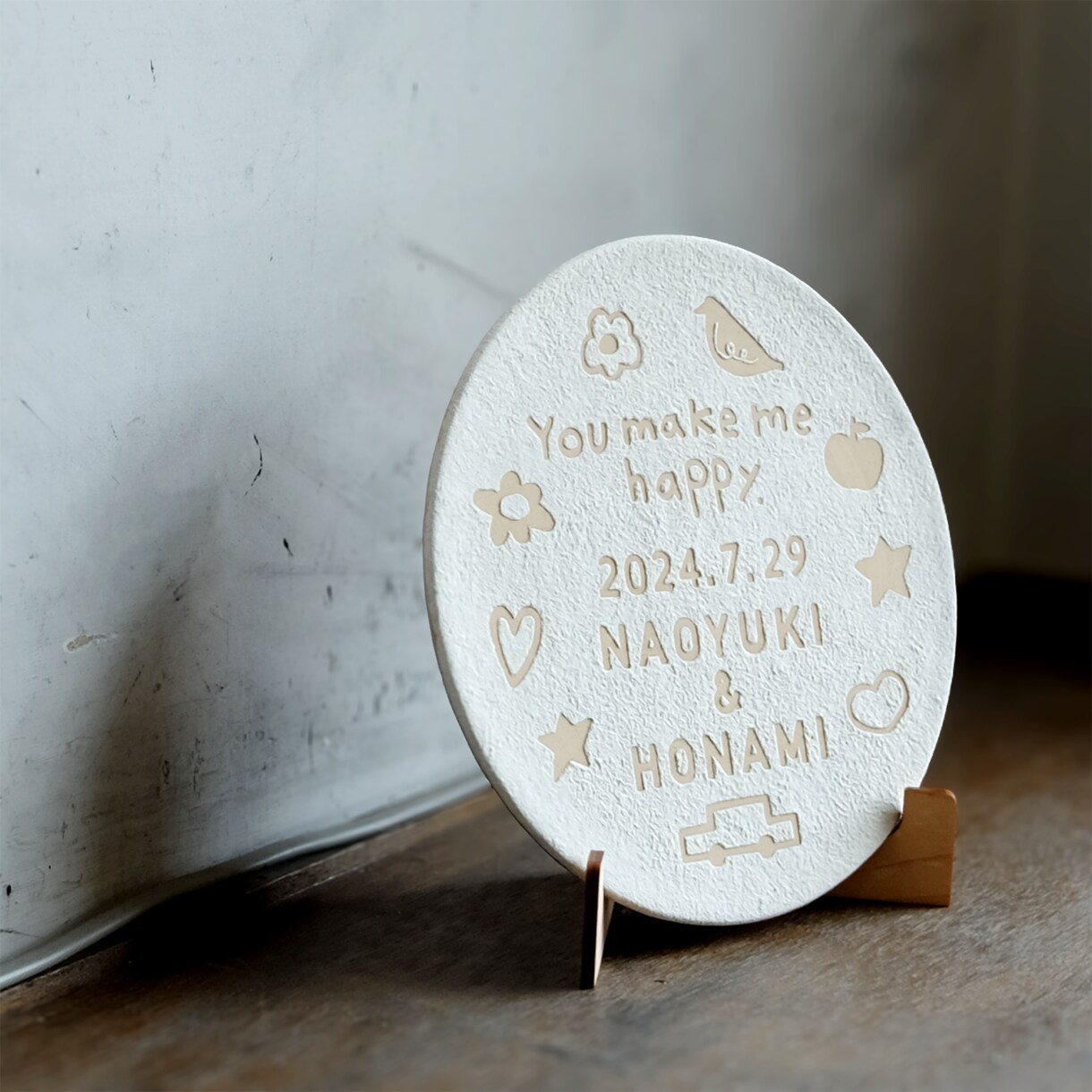 結婚式後も飾りやすいウェディングプレートを作ります 職人が1点1点手作り / 大谷焼 / 簡単注文 イメージ1