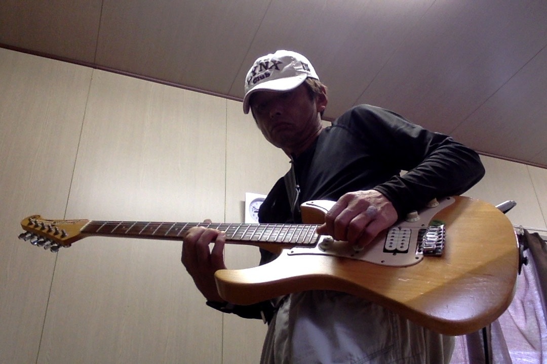 宅録で作曲します チルアウト系主にDAWはLUNAとロジックXで行っています。 イメージ7