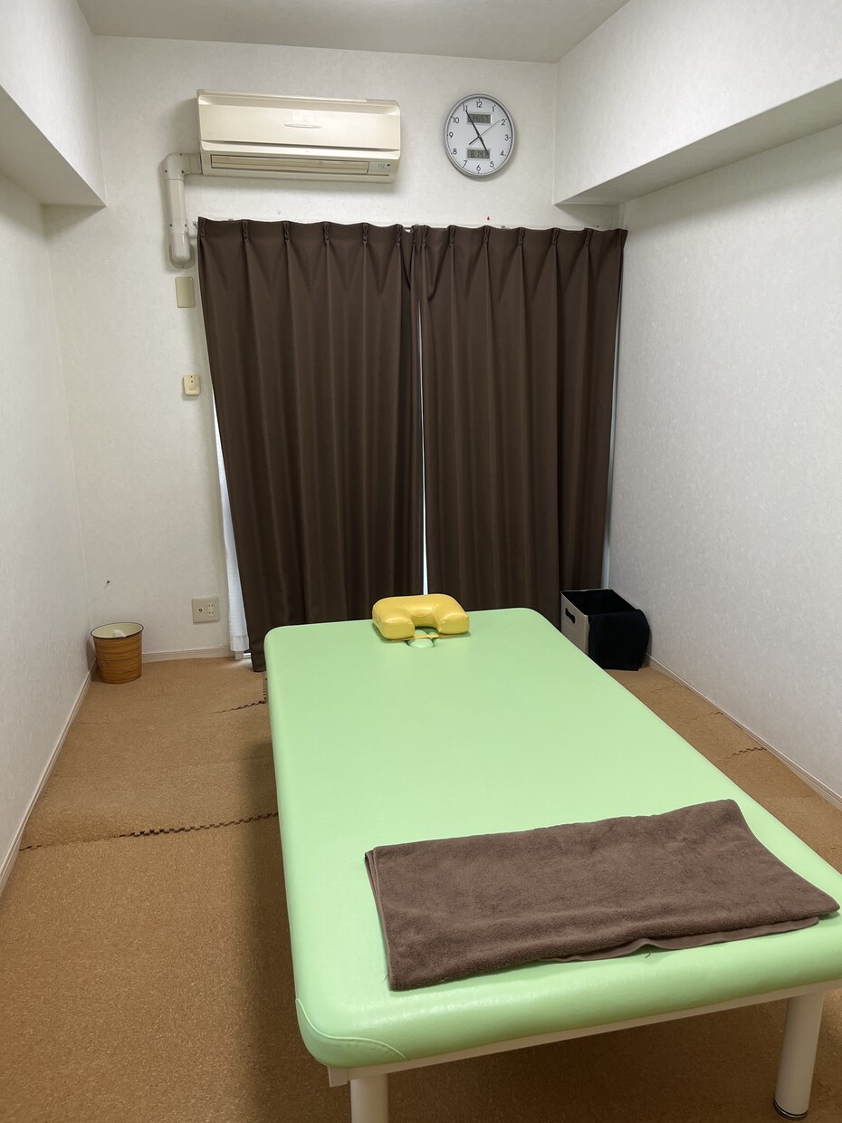 針を刺さない鍼灸施術をします 東洋医学的施術が気になる！でも、針は抵抗がある方にオススメ！ イメージ1