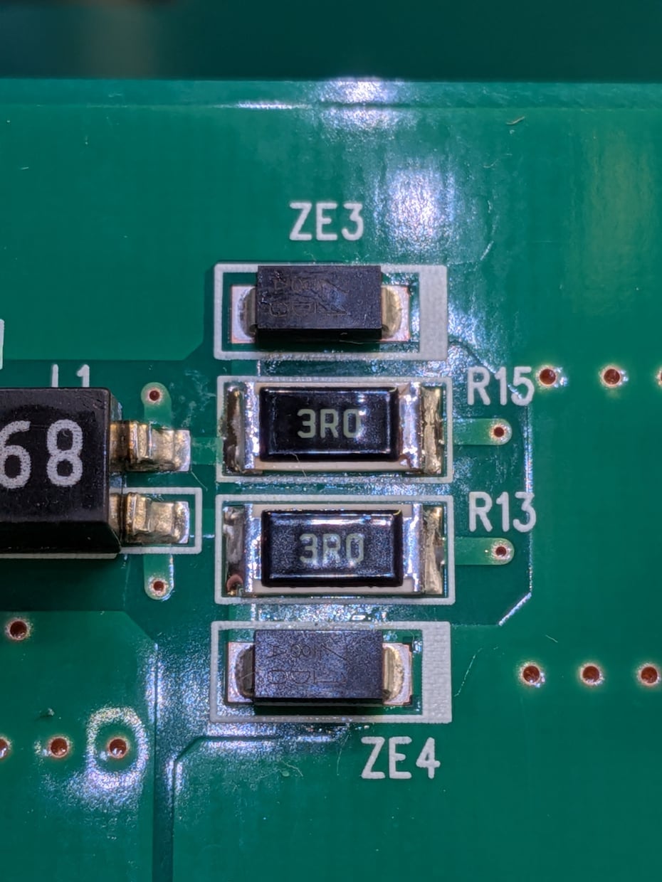 半田付け1級基板の試作実装や電子工作組立代行します 船舶・防衛省案件の対応実績。確かな品質で丁寧に対応します。 イメージ5