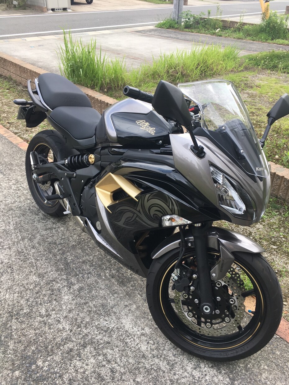 お悩み相談伺います ここ数年、お客様のお悩みを解決する仕事をしています。 イメージ1