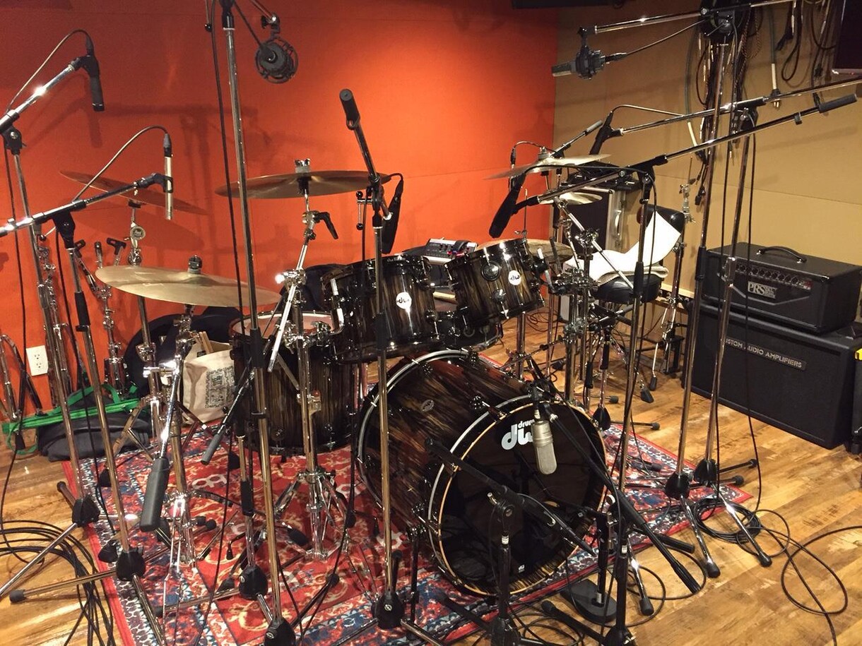 レコーディングスタジオで本格的楽曲制作を提供します メジャー、インディーズ、CM曲を手がけるミュージシャンが制作 イメージ3