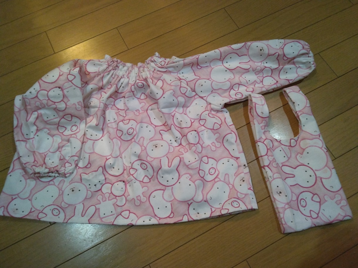 あなたの「欲しい」と「思い出」を形にします あったら便利な小物を作成します。衣類のリメイクも得意です！ イメージ4
