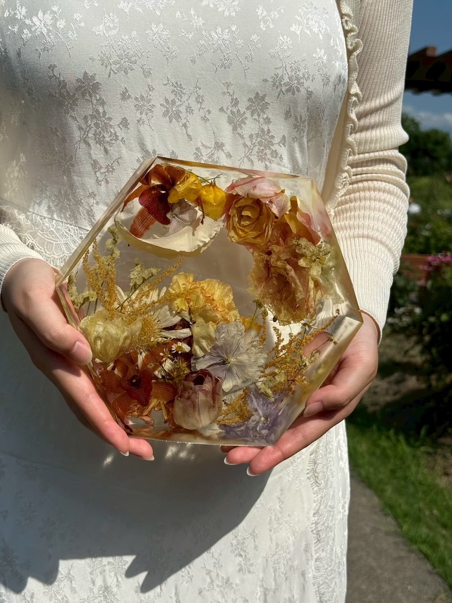 結婚式、プロポーズの花束をアフターブーケにします 数量限定割引中！ブーケを海外で大人気のインテリアに致します イメージ2